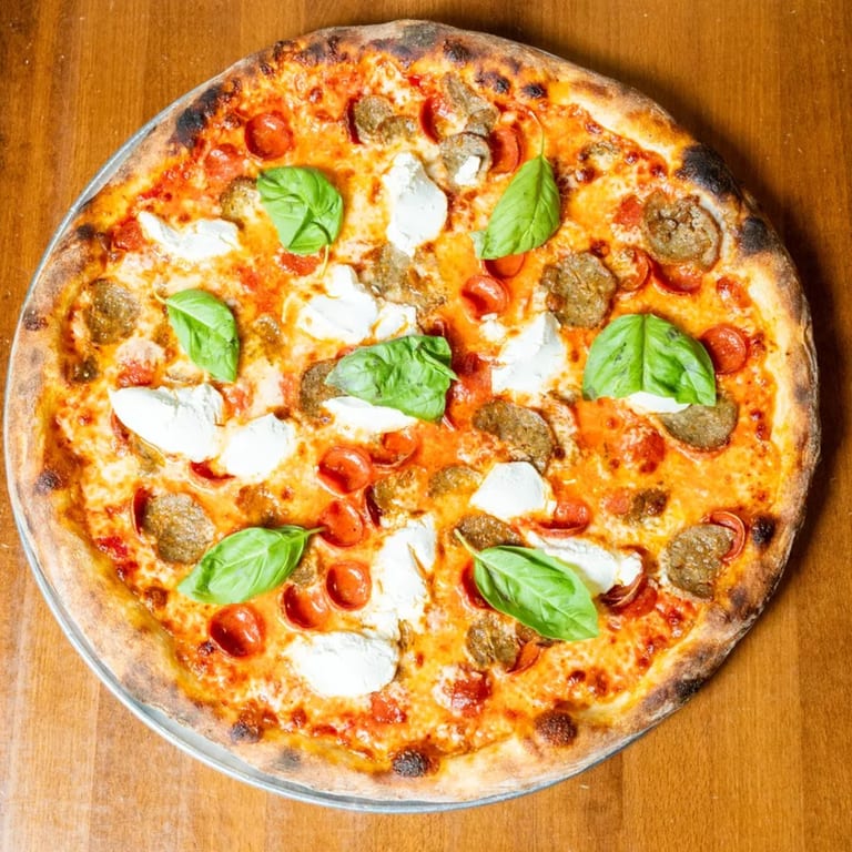 Fresh Pizza and Southern Italian Meals